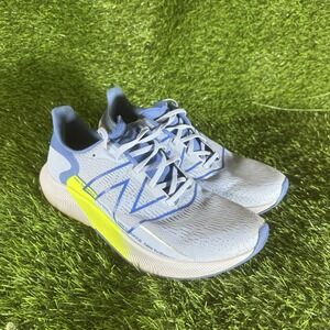 New Balance Womens FuelCell Propel v2 Blue Running Shoes Size 12 WFCPRPB2